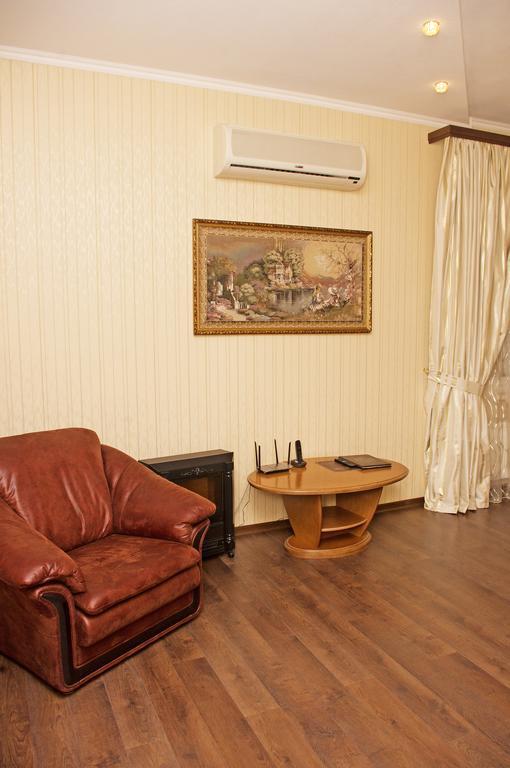 חארקיב Sv Park Hotel מראה חיצוני תמונה