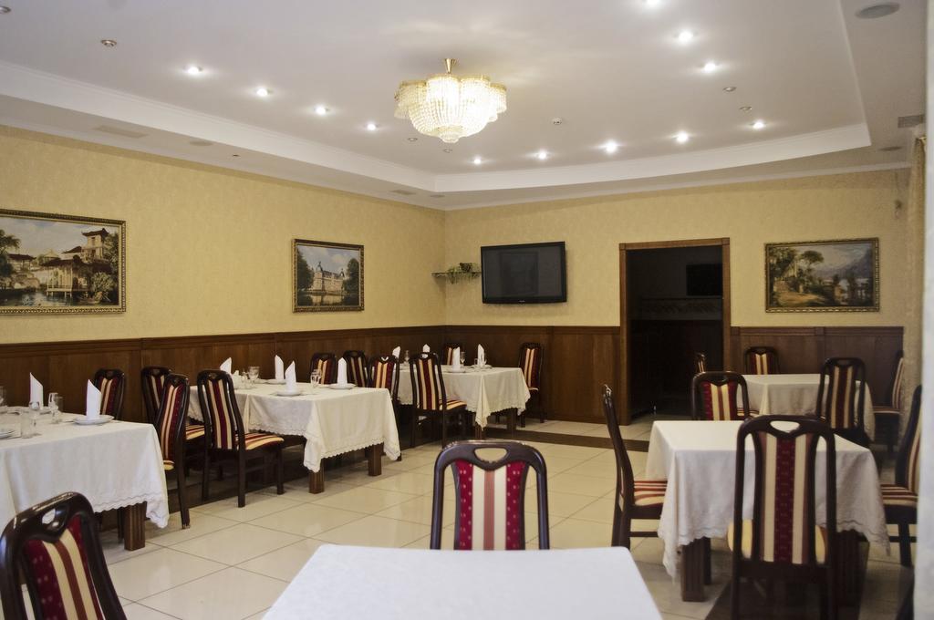 חארקיב Sv Park Hotel מראה חיצוני תמונה