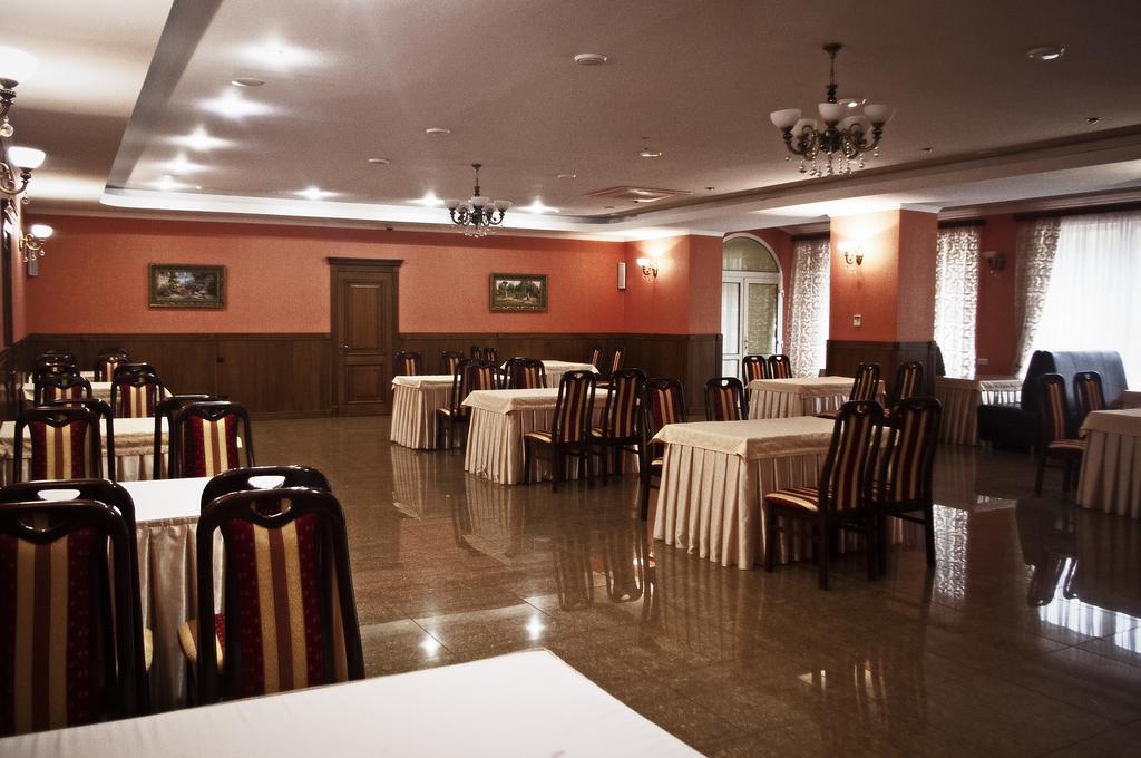 חארקיב Sv Park Hotel מראה חיצוני תמונה