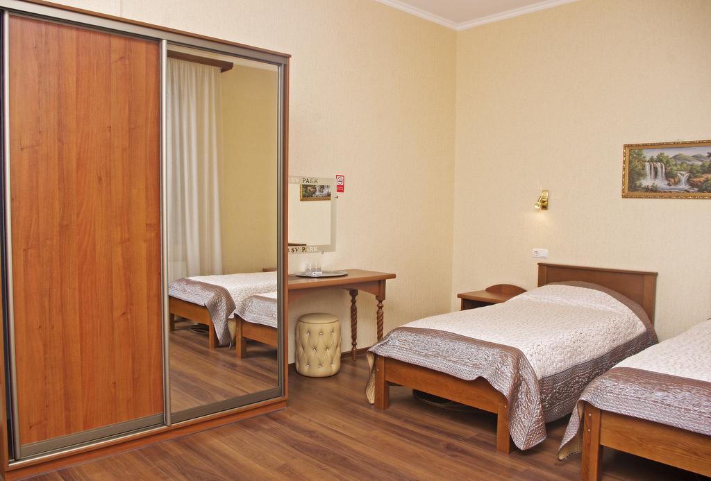 חארקיב Sv Park Hotel מראה חיצוני תמונה
