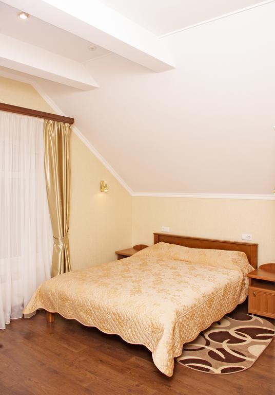 חארקיב Sv Park Hotel מראה חיצוני תמונה