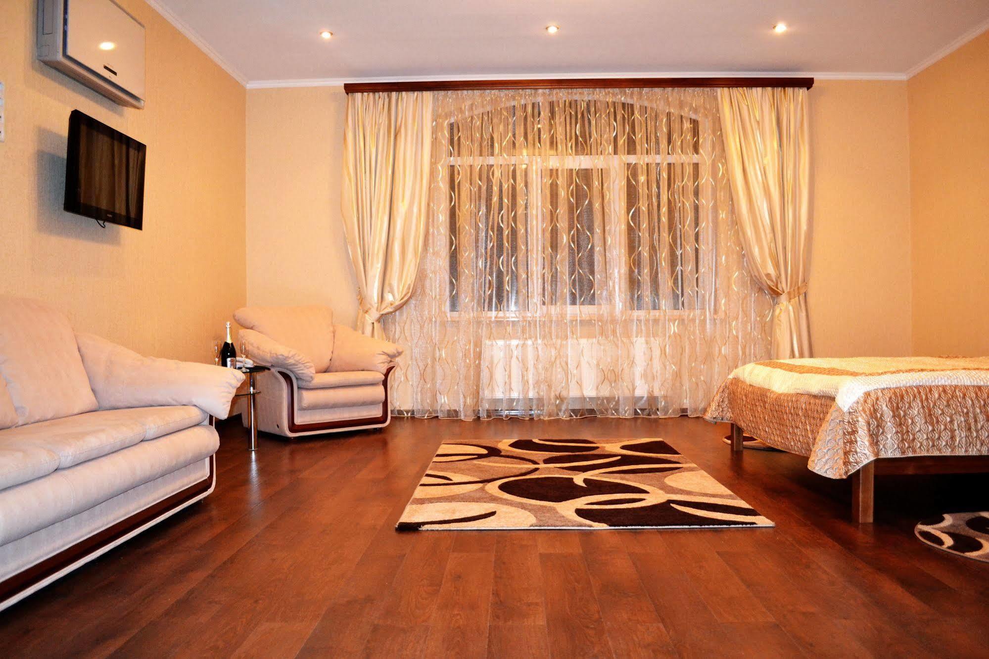 חארקיב Sv Park Hotel מראה חיצוני תמונה